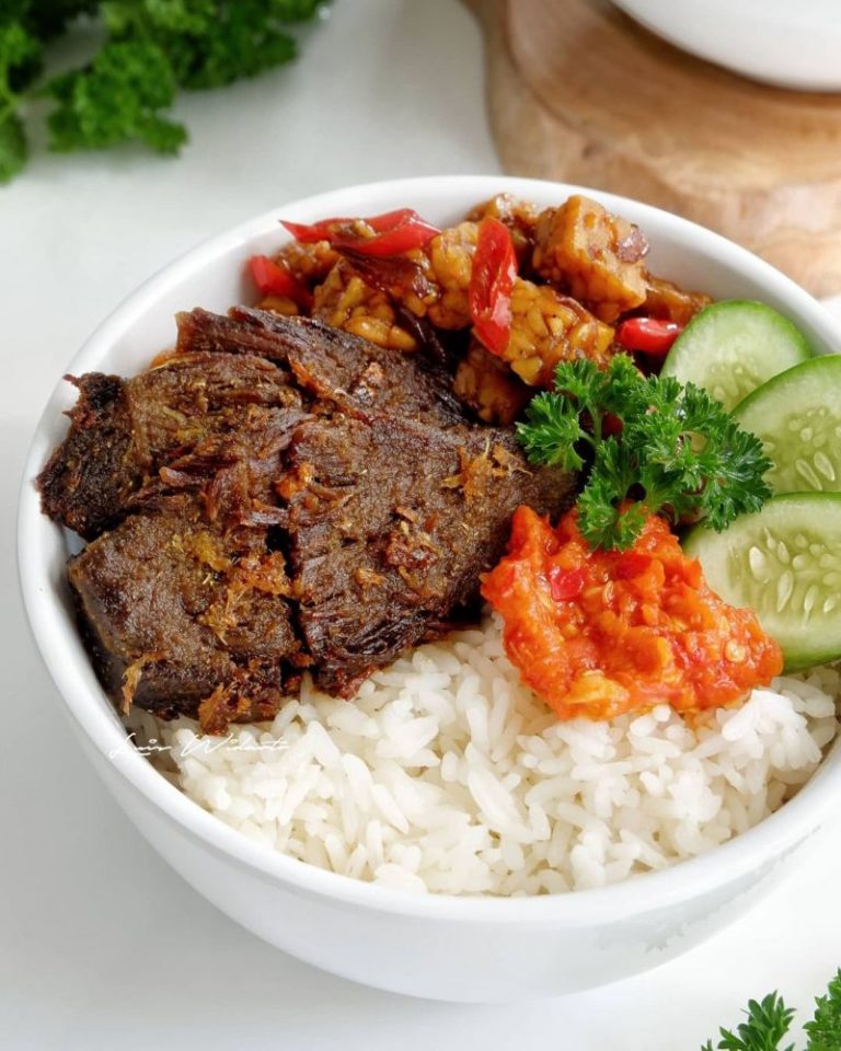 Empal Daging Sapi, Menu Rice Bowl Rumahan Untuk Nikmatnya Berbuka Puasa
