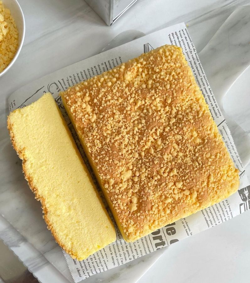 custard-crumble-cake